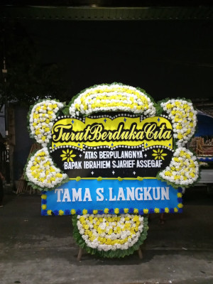 Papan Bunga Duka di Lebong Atas
